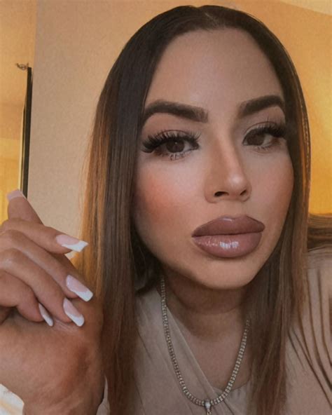 Amanda Garcia | He said he wanted cookies 🍪 with his milk 🥛 only fans