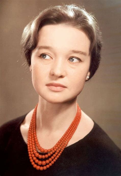 Людмила Гурченко | Pictures of people, Celebrities, Face