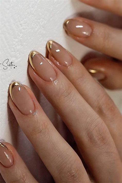 50 Festive Manicure Ideas To Copy On Your Holiday Season ASAP - Woman ...
