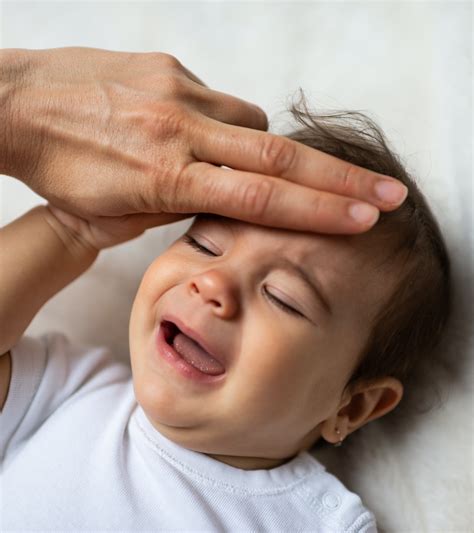 A Guide To RSV In Babies: Symptoms, Treatment, & Prevention