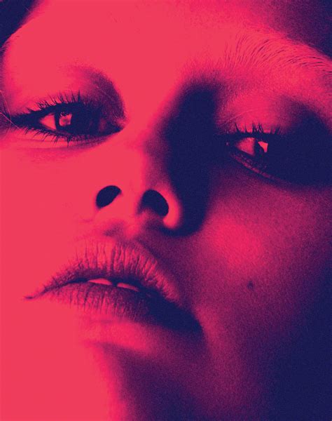 Miley Cyrus Naked - Hot Celebs Home