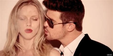 Robin Thicke's 'Blurred Lines' Dubbed 'Rapey,' Hit Song Under Fire From ...
