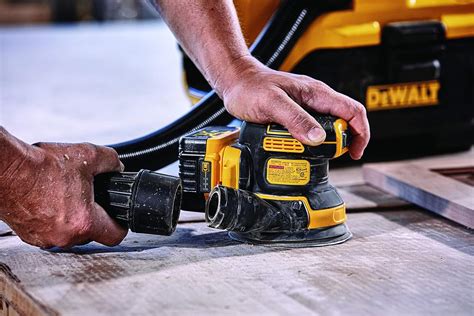 Editor's Review, DEWALT DCW210B 20V MAX Brushle 2025, 4.6/5, 0 Likes ...