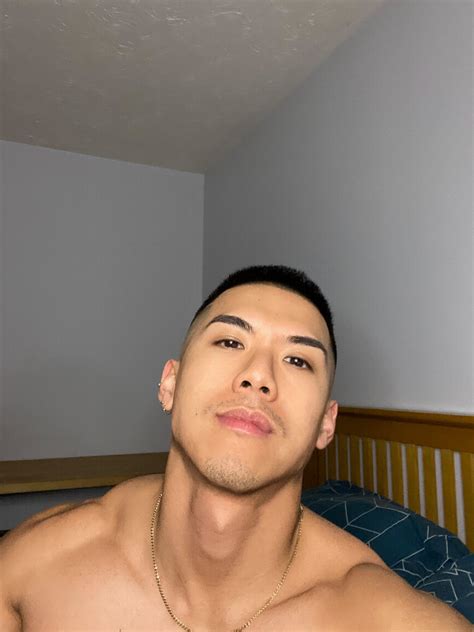 上 🇬🇧 on Twitter: "thirst traps https://t.co/JMkSr42B8I" / Twitter