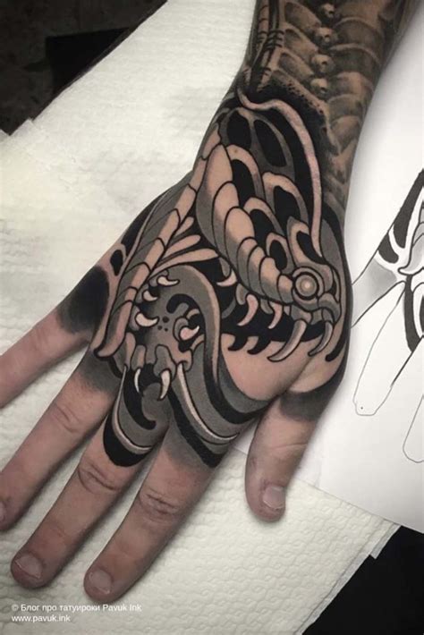 Тату на кисти руки: мужские и женские — pavuk.ink