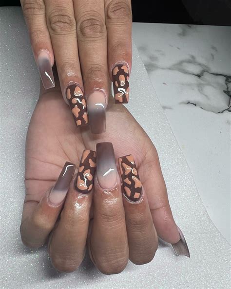 40+ Elegant And Stylish Ideas For Brown Ombre Nails