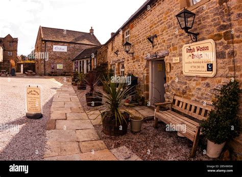 Eyam hall hi-res stock photography and images - Alamy