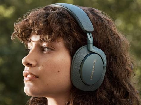 Bowers & Wilkins Px7 S2e Headphones: An Enhanced Version Of The Px7 S2