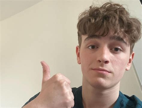 Rhys Connah Wiki, Age, Family, Parents, Girlfriend, Net Worth