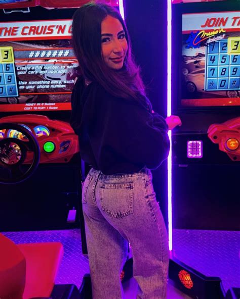 Emily.🎀 (@atx_emilyy) • Instagram photos and videos