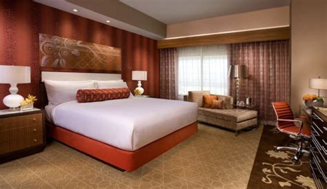 •SUITES AT MONTE CARLO RESORT AND CASINO• | Las Vegas Suites