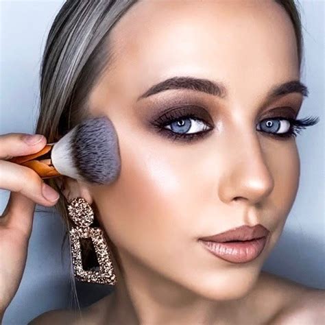 ВИЗАЖИСТ • МОСКВА • СЪЁМКИ • МАКИЯЖ (@nastasy_makeup) • Threads, Say more