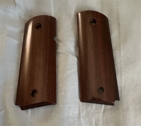 For Sale - Assorted Grips—1911, Smith & Wesson Revolver, Colt Anaconda