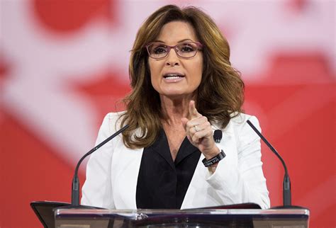 Sarah Palin trial against New York Times delayed because of Palin's