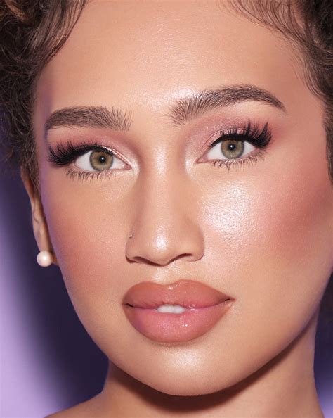 Lilly Lashes | Luxury Lashes by Lilly Ghalichi