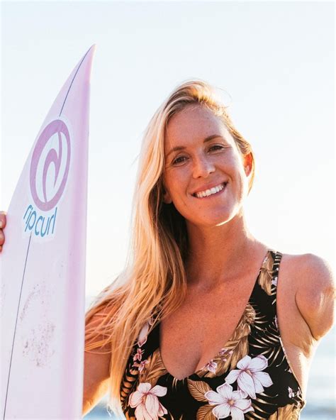 Bethany Hamilton - Biography, Height & Life Story | Super Stars Bio