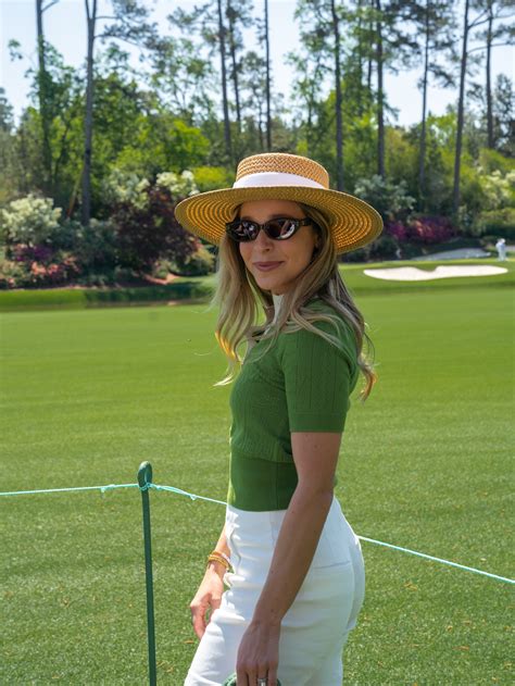 Kira K. Dixon (Kazantsev) (@kirakdixon) • Instagram photos and videos