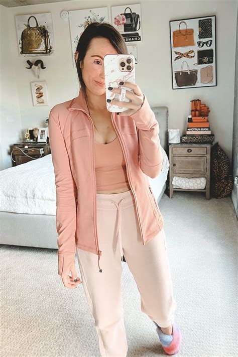 Lululemon Define Jacket Review