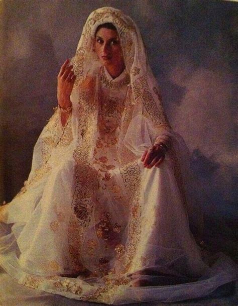 1000+ images about Saudi Arabia - Traditional Clothing on Pinterest ...