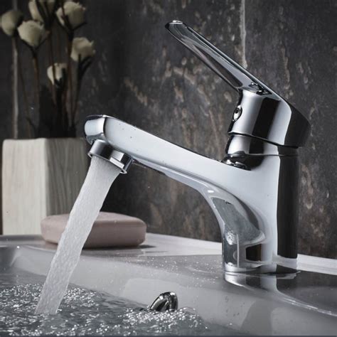 INTER CERAMIC Стоящ смесител за мивка Алфи | MASTERHAUS