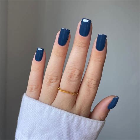 dark blue nail paint 5