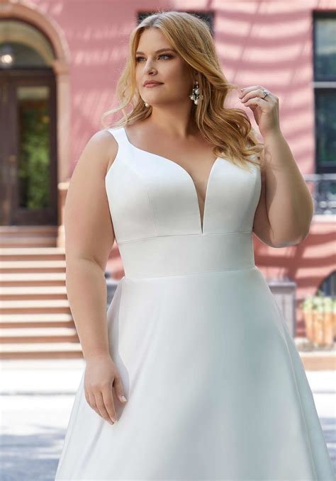 3374 Harlow – The Bridal Boutique