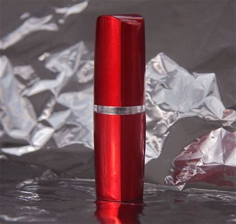 Увлажняющая губная помада Hydra Extreme (оттенок № 173 Windsor Rose) от ...