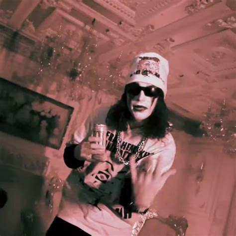 bladee - PARANOIA INTRO #COLDVISIONS : r/sadboys
