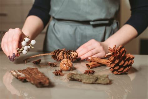 Artesanato Com Pinhas Secas - Artesanato com Pinhas Secas: Transforme a Natureza em Arte - Fabrica de ...