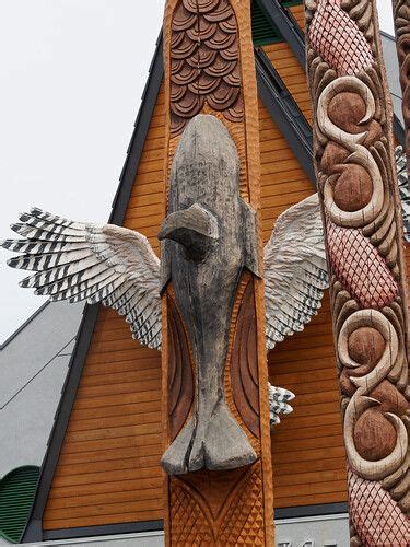 Ainu totem pole | Totem pole, Totem, Urban art