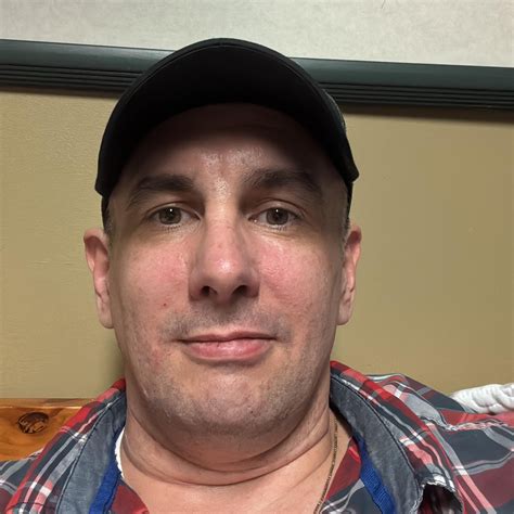 Vivian Ralena Williams added a... - Vivian Ralena Williams