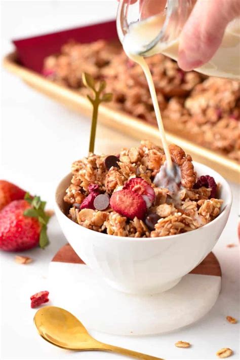 Sugar-Free Granola (No Sugar, Healthy) - Sweet As Honey