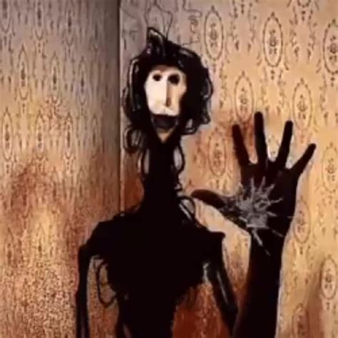 кажется у него что то выпало in 2024 | Creepy art, Scary art, Creepy ...