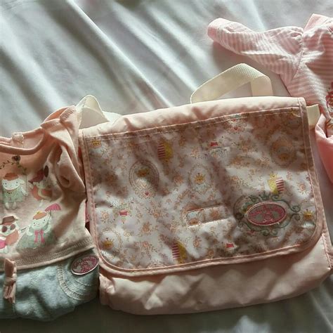 Baby Annabel and clothes in B45 Bromsgrove für £ 15,00 zum Verkauf ...