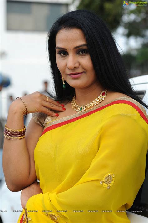 Telugu Character Artist Apoorva Saree Stills - Image 21 | Bollywood