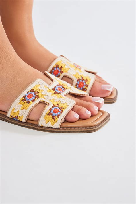 Vacation Is Calling Flat Sandals - Natural/Combo | Fashion Nova