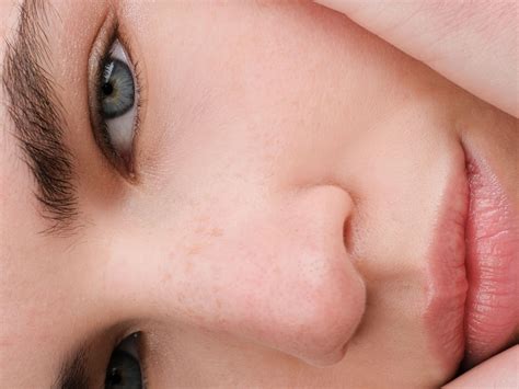 Skincare and Blue Light Damage | Vogue