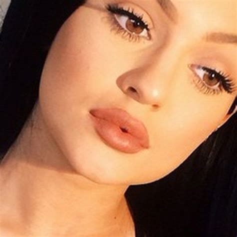 Proof That Kylie Jenner Really Hasn't Had Lip Surgery | Kylie jenner ...