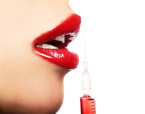 Russian lips vs Classic lips