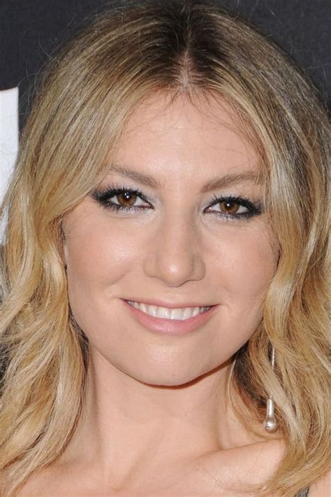 Ari Graynor — The Movie Database (TMDB)