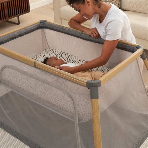 Tutti Bambini CoZee Go - Oak / Charcoal | Natural Baby Shower