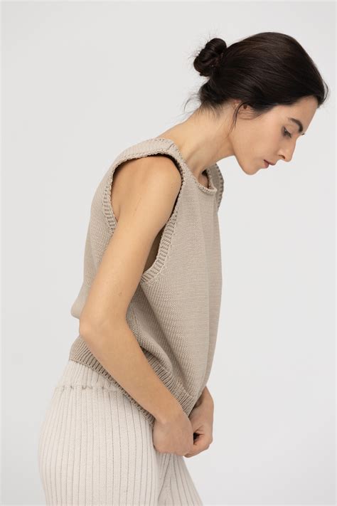 Vesto Vest No2 Pastel Mocha - nonna lietta