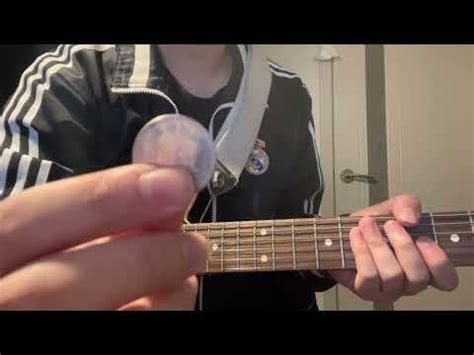 I had no idea this is how that sound was made. Gorgeous. : r/radiohead