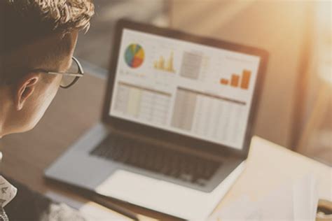 career   finance manager start   affordable  mba