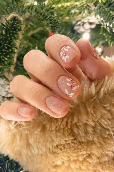 Holiday-Ready Nails: Modern Christmas Nail Designs You’ll Love