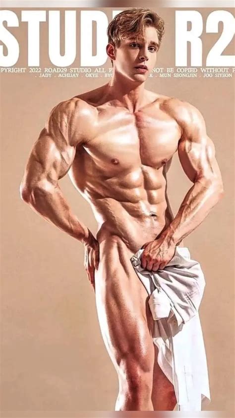 Fitness model | Men's health fitness, Body building men, Fitness model