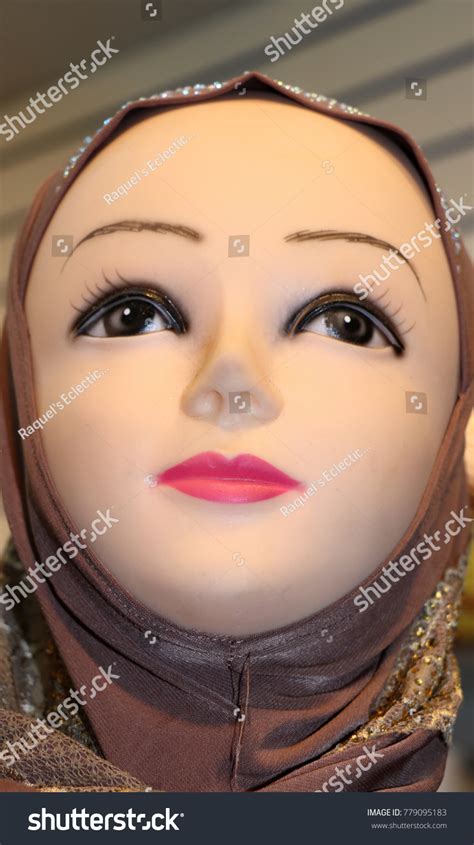 Female Vintage Mannequin Wearing Hijab Color Stock Photo 779095183 ...