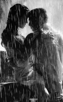 boy  girl kissing   rain tumblr