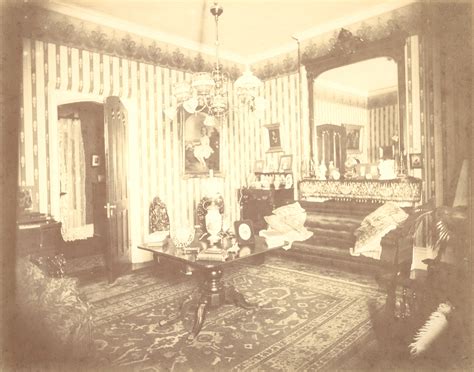 Loudoun House Photographic Collection,