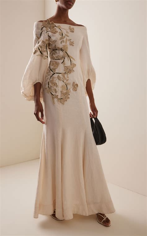 16 Modern Mother of the Bride ideas in 2025 | evening dresses, mother